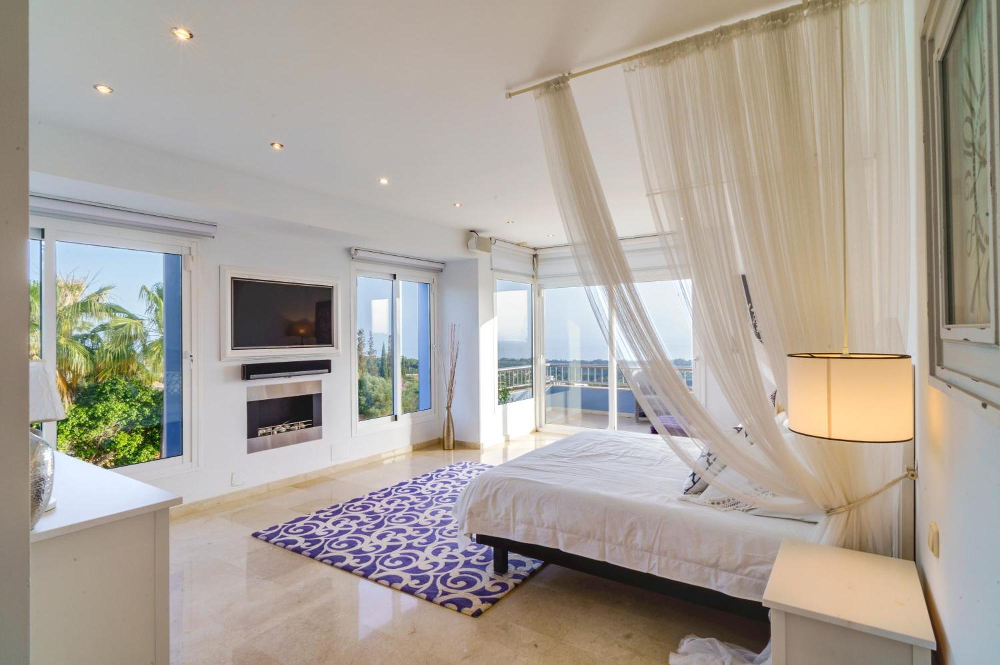 Gran View Elviria Holiday home *