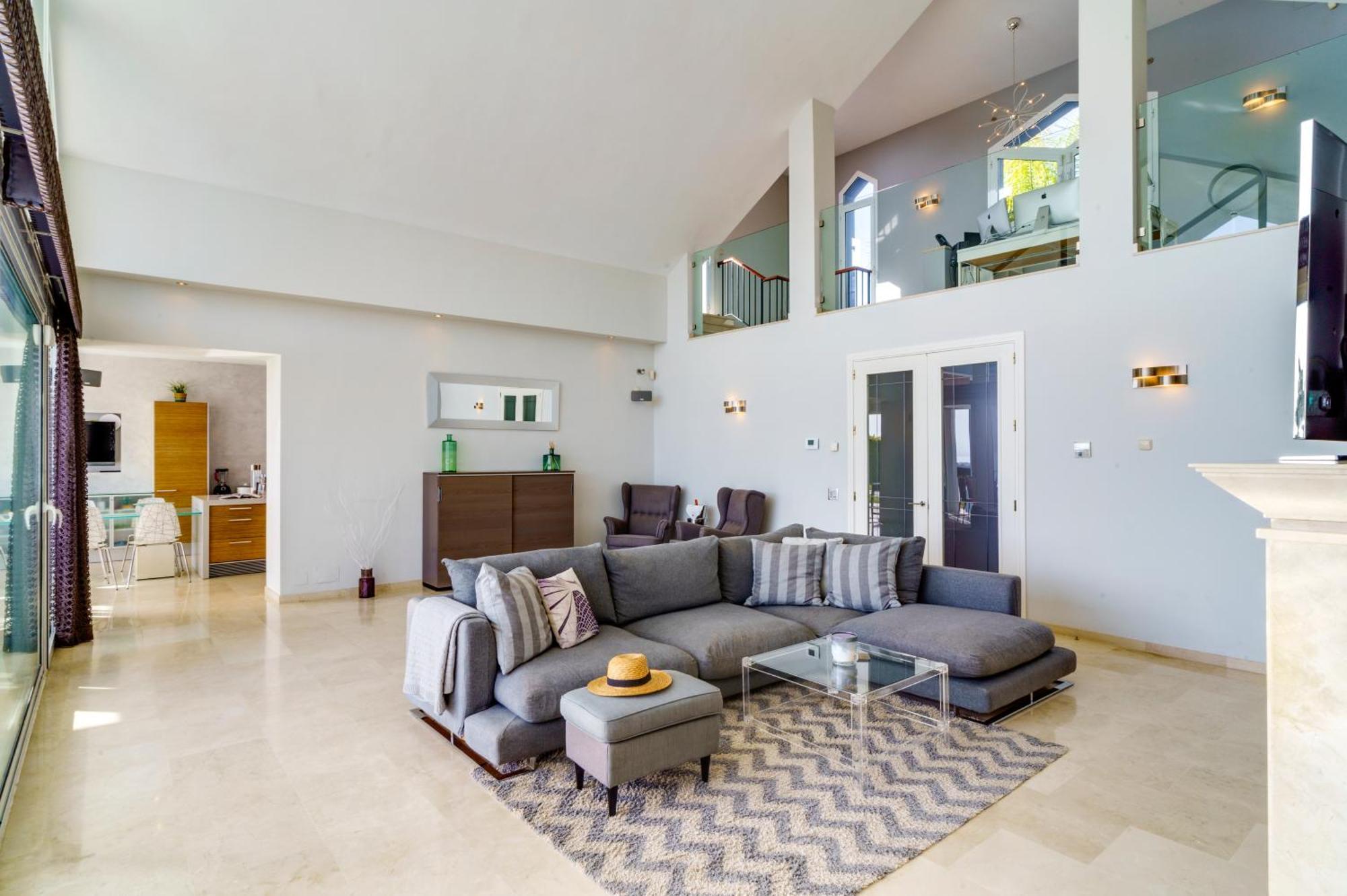 Gran View Elviria Holiday home